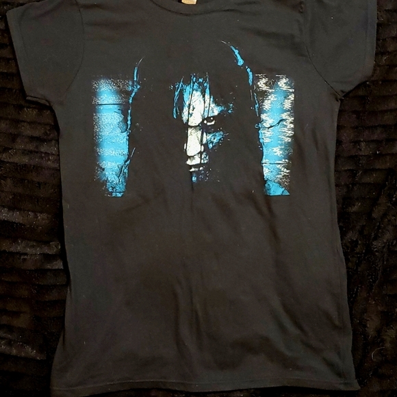 The Ring LG Samara Morgan Black Graphic Tee - Picture 2 of 8